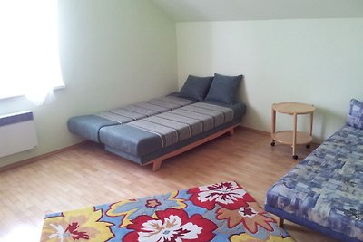 Attraktives Appartement in Skalna in Waldnähe