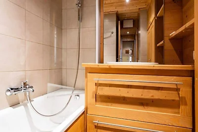 Ferienwohnung in Méribel in der Nähe von Les...