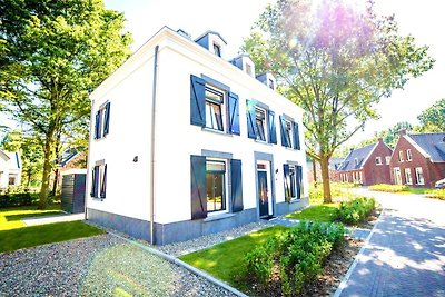 Großzügiges Ferienhaus von Maastricht...