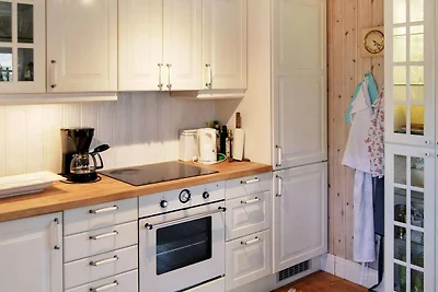 6 Personen Ferienhaus in HÖLLVIKEN
