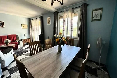 Apartment in Six Fours in der Nähe des Strand...