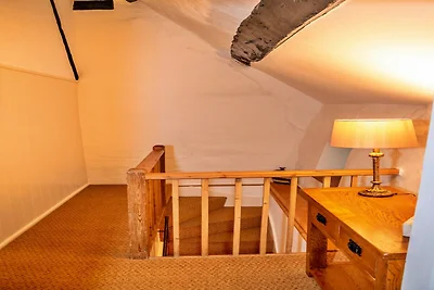 Charmant huisje met rieten dak in Alcombe, Ge...
