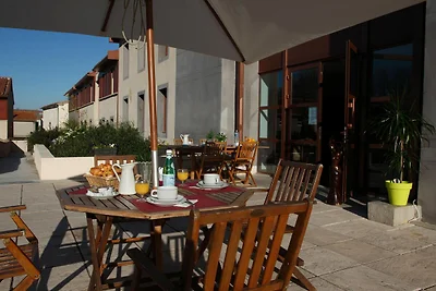 Ris. La Barbacane, Carcassonne, monolocale pe...