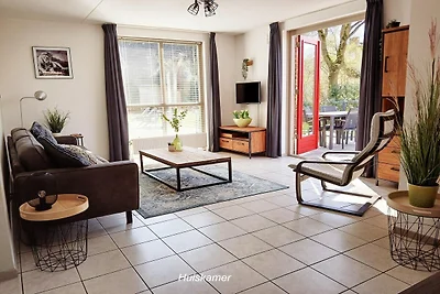 Villa für 6 Personen mit umzäuntem Garten