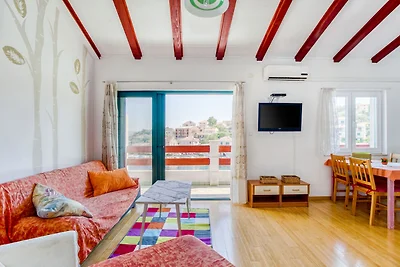 Powabny apartament w Stomorskiej blisko morza