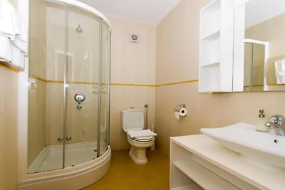 Apartments Villa Olea - Apartment with Loggia