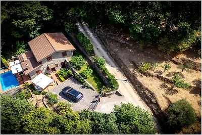 Casa Nel Paradiso || Castell"Umberto