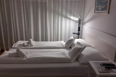 Villa Nižić Makarska - Studio Apartment With ...