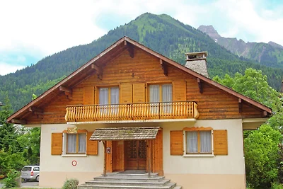 Exklusives Chalet mit Bergblick