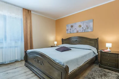 Villa in Tinjan with swimming pool