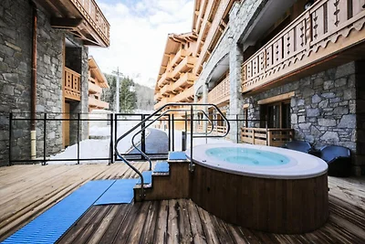 Ferienwohnung in Méribel mit Außenwhirlpool