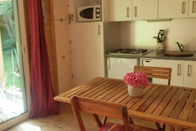 Accogliente chalet a Ponchel con laghetto
