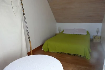 Ferienhaus in Plouhinec mit Terrasse