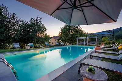 Appartamento in Toscana con piscina e vista...