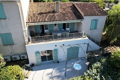 Ferienhaus in Aiguebelle in Strandnähe