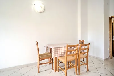 Appartement in Banjole vlakbij de zee