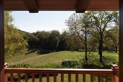 Appartamento a Netro con bosco