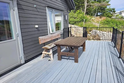 8 Personen Ferienhaus in Hellesøy-By Traum