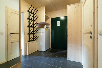 Angenehmes Chalet mit Innenwhirlpool
