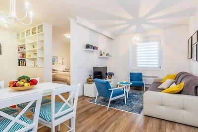 Apartment Sabo - Two Bedroom Apartment near...