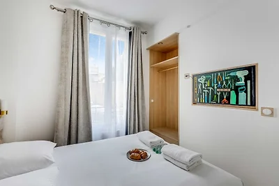 Modern appartement 1BR/4P -...