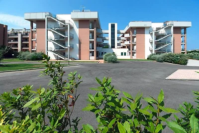 Appartement in San Vincezno vlakbij de zee