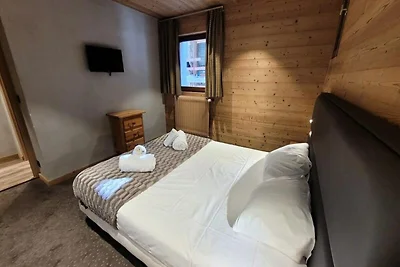 Komplett renovierte Wohnung am Fuße der...