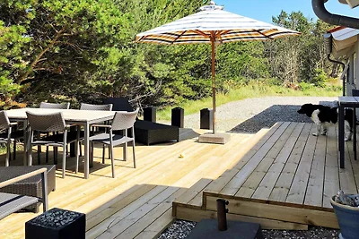 Luxuriöses Poolhaus in Strandnähe