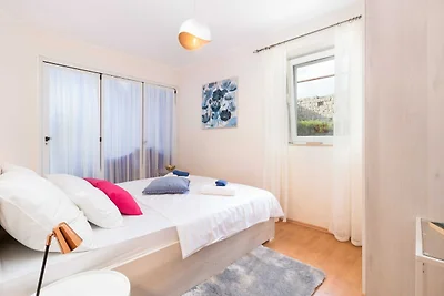 Apartments Lotea - Two-Bedroom Apartment with...