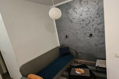 Studio Apartment Enter - Studio Apartment Wit...
