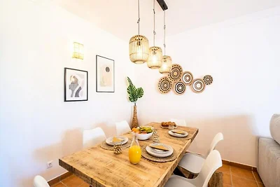 Villa in Galé mit Pool nahe Stränden