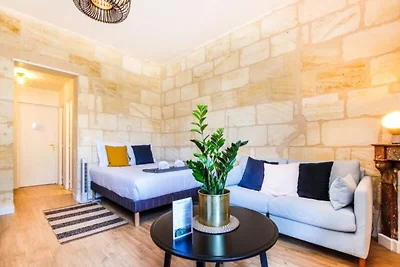 Gemütl. Wohnung Nähe St-Jean Bahnhof