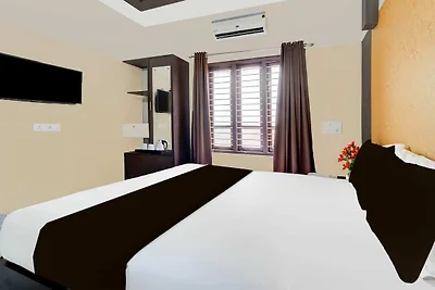 Super Hotel O Kazhakkoottam