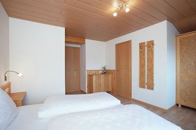 Feudale Ferienwohnung in Silbertal mit Garten