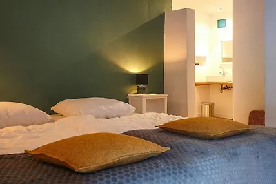 Charmantes Ferienhaus mit großem Garten