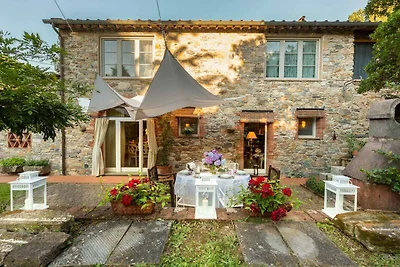 Boerderij in Lucca met privézwembad