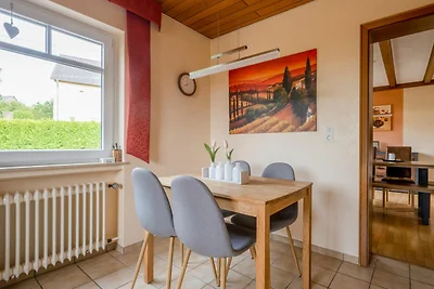 Villa a Trierscheid Eifel vicino alla foresta