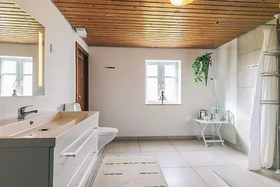 Rustiek huisje met open haard