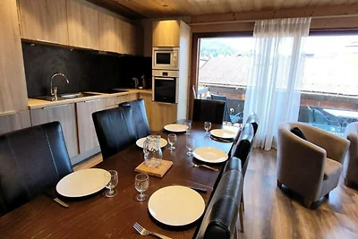 Komplett renovierte Wohnung am Fuße der...