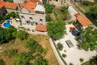 Heritage Villa in der Nähe von Milna mit...