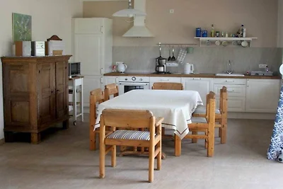 Apartament wakacyjny w Rees z basenem