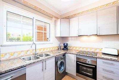 Villa in Galé mit Pool nahe Stränden