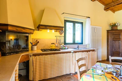Ferienhaus in Cagli mit gemeinsamem Pool