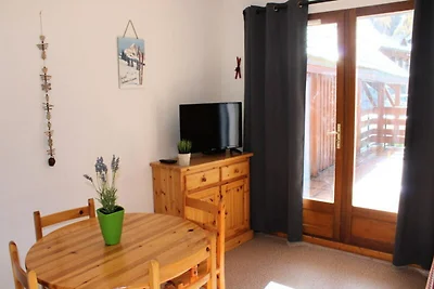 Apartment in La Joue du Loup an den Pisten