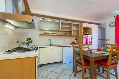 Tortona 6 - Sunny Apartment