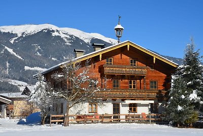 Ruhiges Ferienhaus in der Nähe des Skigebiets