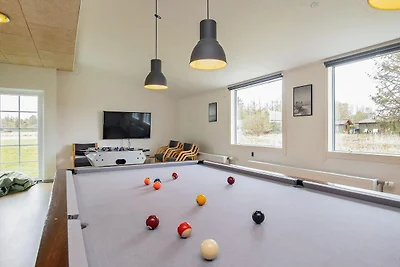 24 Personen Ferienhaus in Øster Assels