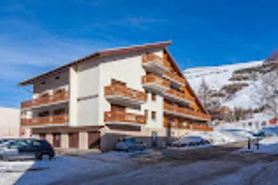 Studio für 4 Personen