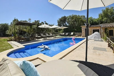 Schönes Ferienhaus mit privatem Pool