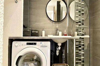 Studio für 4 Personen